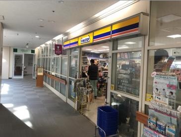 コンビニ　ミニストップNTT関東病院店（コンビニ）まで430m