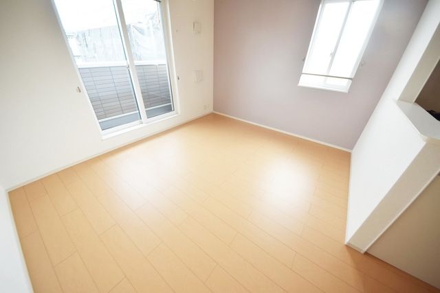 居室・リビング　★お問い合わせはタウンハウジング★