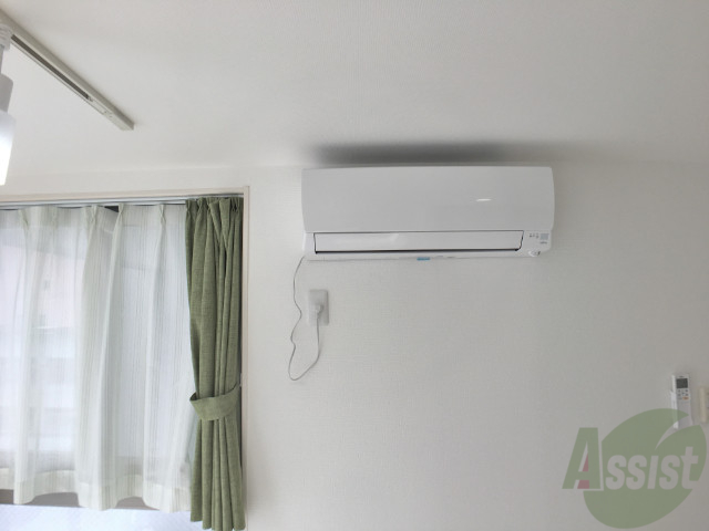 その他設備　ピカピカのエアコンが付いていました。寒暖対策ばっちり。