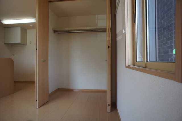 収納　クローゼット