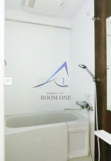 バス・シャワールーム　お風呂です。