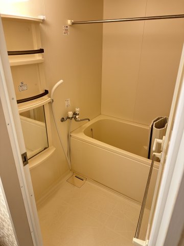 バス・シャワールーム　リビングです