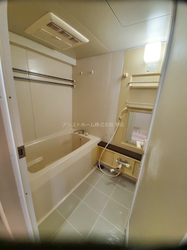 バス・シャワールーム