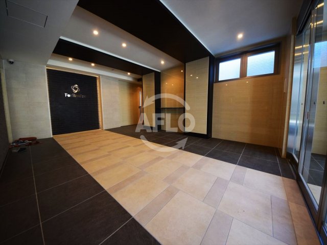 ロビー　ジアコスモ大阪城南II　ロビー