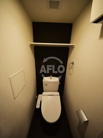 トイレ　ジアコスモ大阪城南II　温水洗浄便座