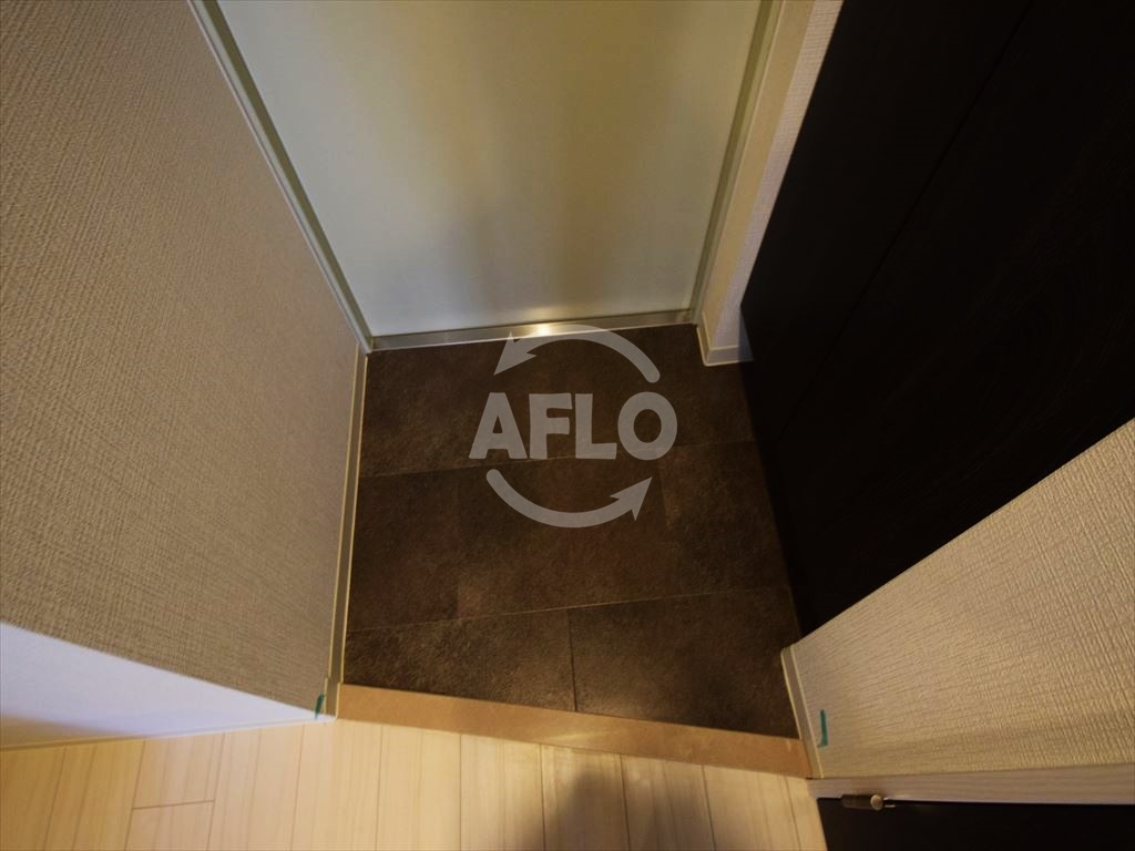 玄関　ジアコスモ大阪城南II　玄関