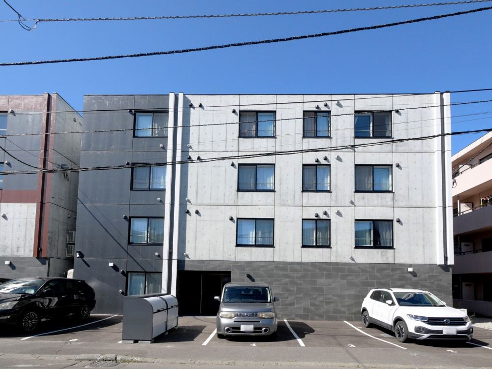 建物外観　☆物件名【ＡＹＡ　ＨＩＬＬＳ】とお伝え下さい！