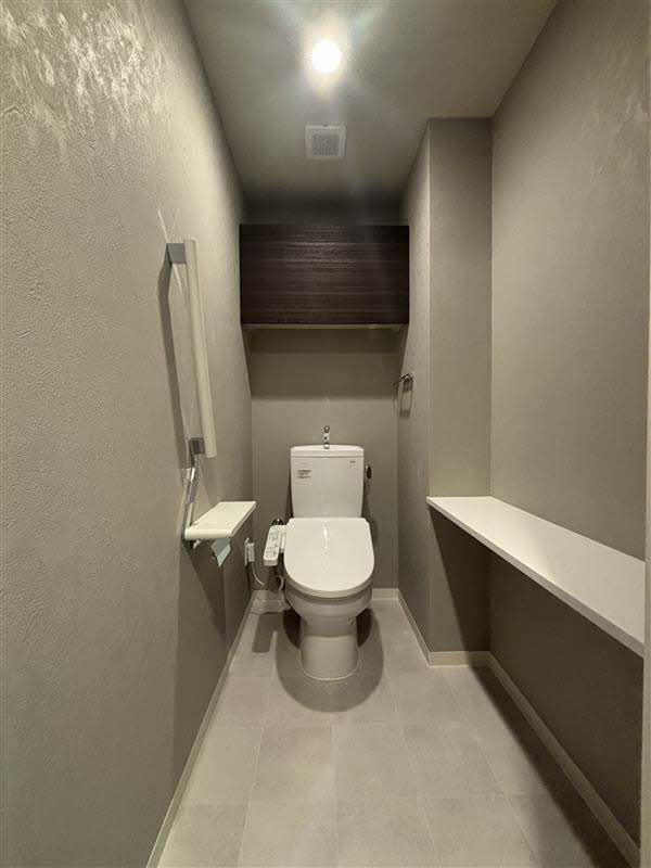 その他部屋・スペース　化粧品や洗面用具をすっきりと収納できます