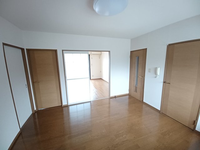 居室・リビング　ゆったりとしたリビングです