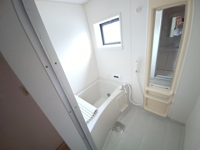 バス・シャワールーム　お風呂です