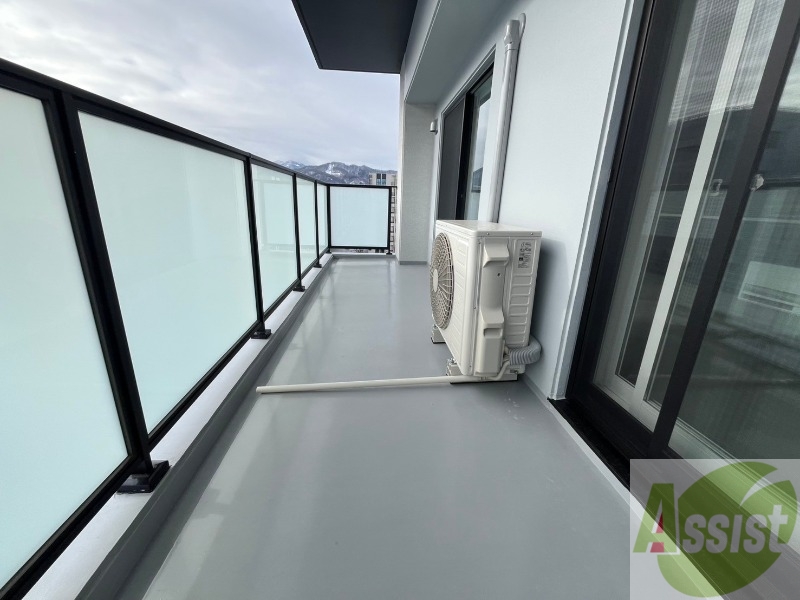 バルコニー　バルコニーです。洗濯物を干したり一息ついたりできますね！