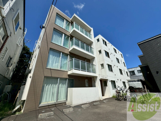 建物外観　札幌市中央区北１条「サクラディア苗穂」