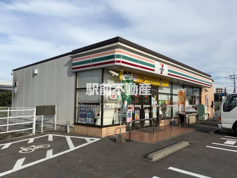 コンビニ　セブンイレブン佐賀大和町店（コンビニ）まで300m
