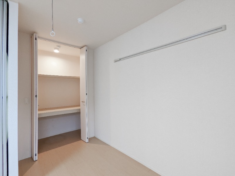 収納　図面と現状に相違がある場合には現状を優先