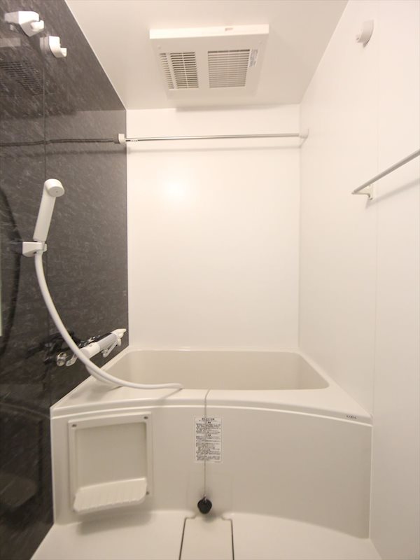 バス・シャワールーム　バスルーム　浴室暖房乾燥機付き