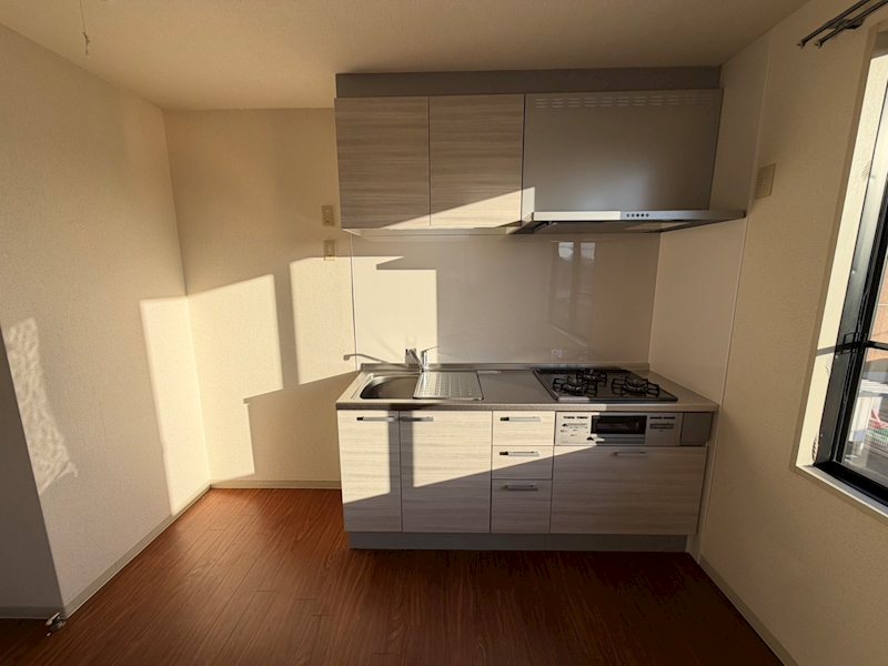 キッチン　システムキッチン導入