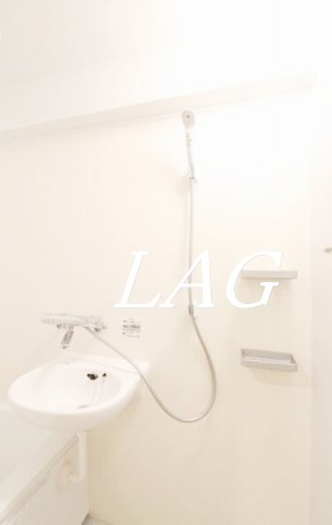 洗面設備　洗面台です。