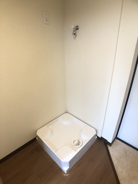 その他　洗濯機置場