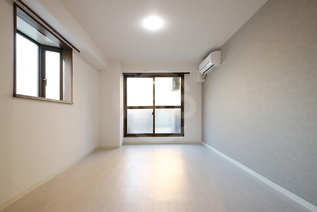 居室・リビング　ラ・フォレスタ　洋室