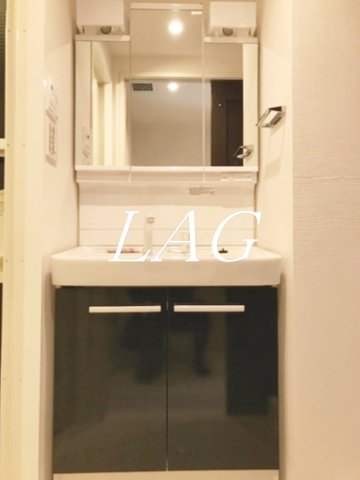 洗面設備　洗面台です。