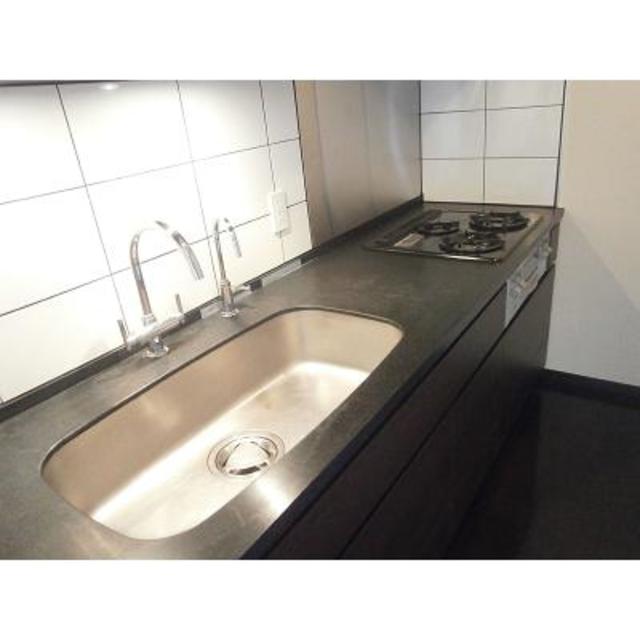 キッチン　※写真は同タイプ住戸です。