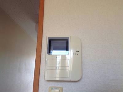 セキュリティ　モニター付きインターホン