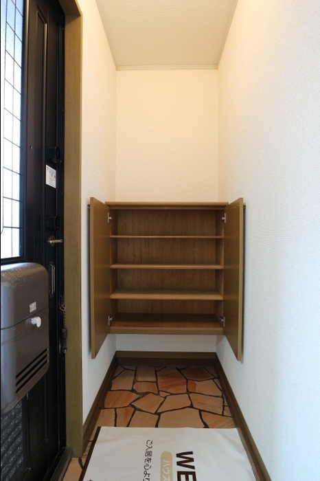 玄関　毎日通る玄関はこちらです