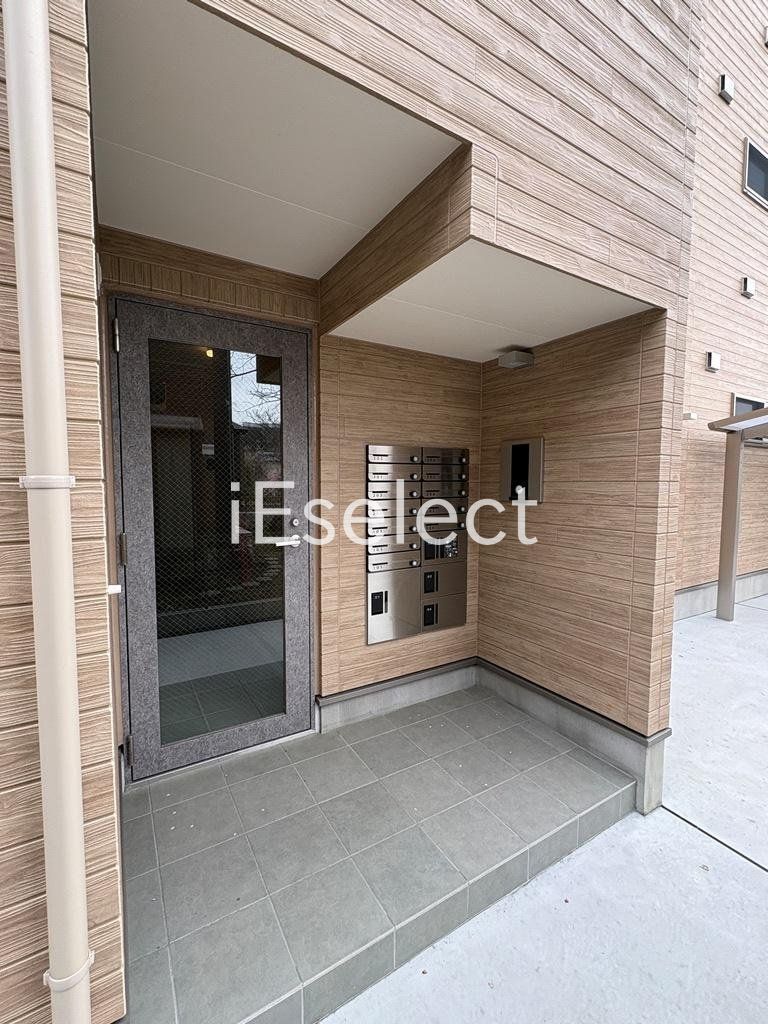 エントランス　エントランスも綺麗ですね。