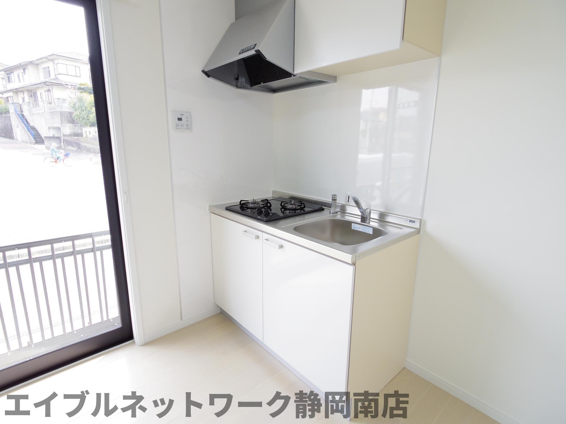 キッチン　自炊派には嬉しい2口コンロ♪