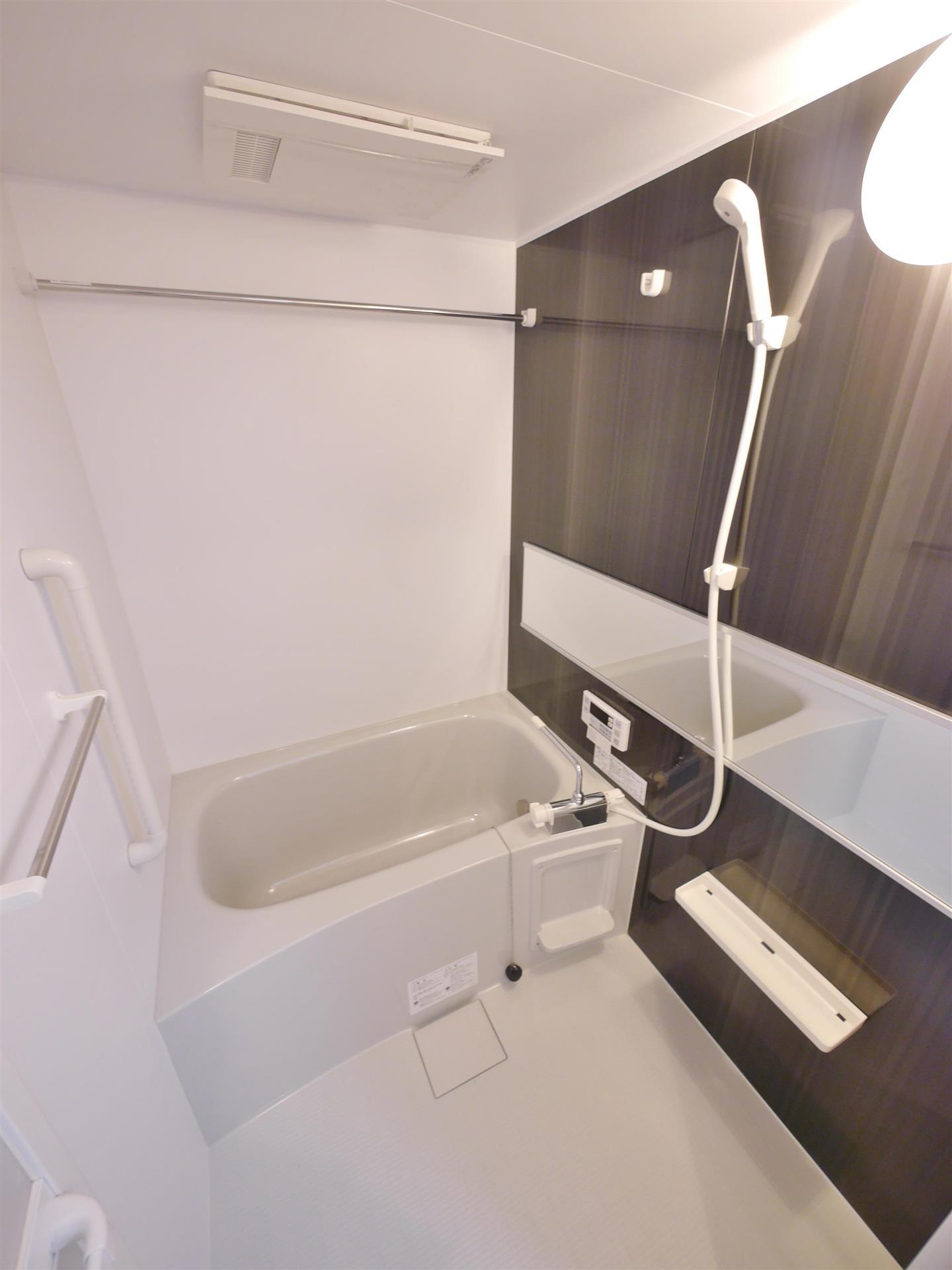 バス・シャワールーム　※モデルルームの写真です