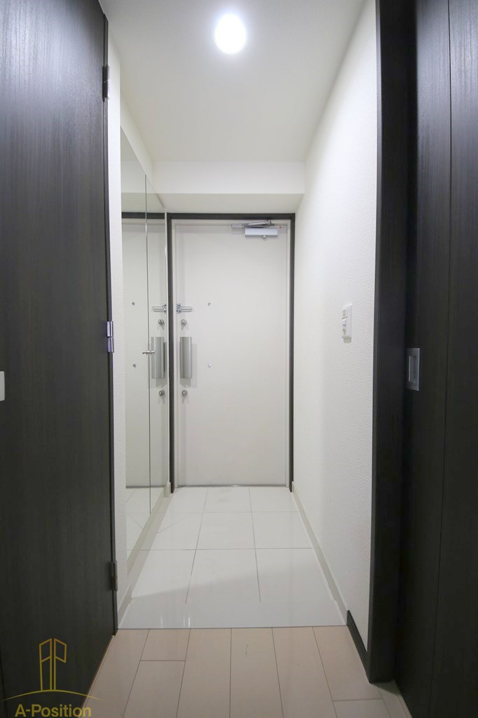 玄関　エステムプラザ大手前エヴァース