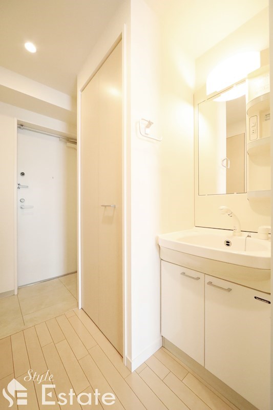 洗面設備　独立洗面台