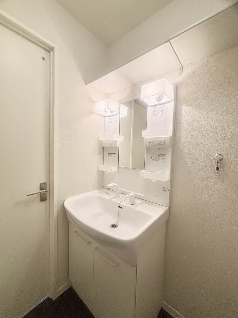 その他部屋・スペース　洗面所