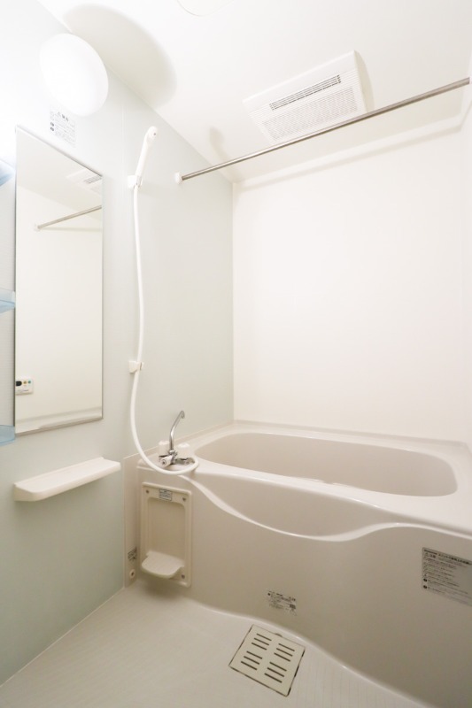 バス・シャワールーム　図面と現状に相違がある場合には現状を優先