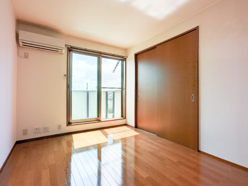 居室・リビング　図面と現状に相違がある場合には現状を優先