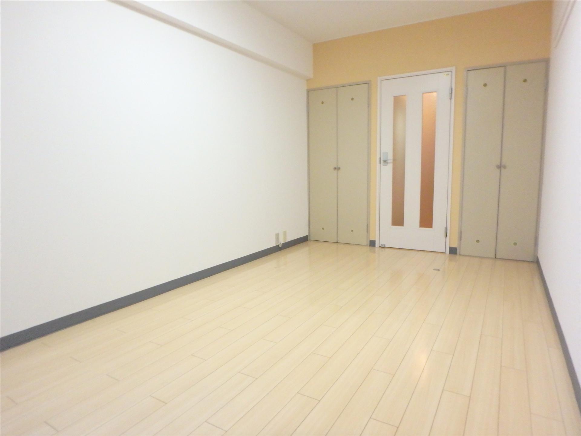 居室・リビング　７帖の洋室です