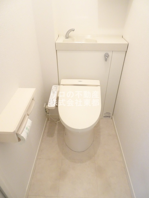 トイレ　洗浄便座付です！