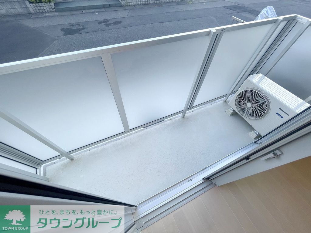 バルコニー　※同施工会社イメージ