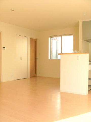 居室・リビング　ゆとりあるリビング１６．２帖