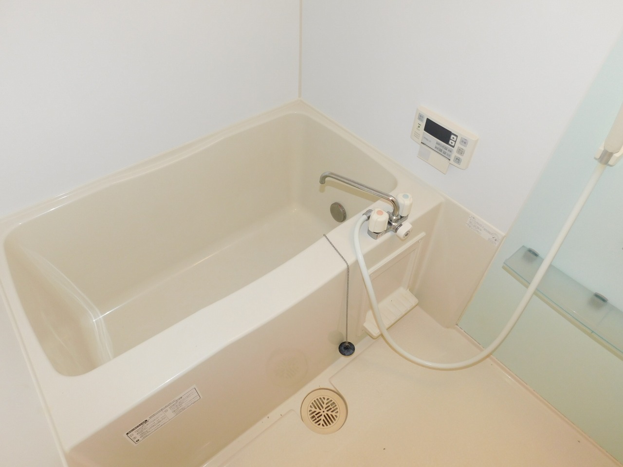 バス・シャワールーム　※同建物同型別のお部屋