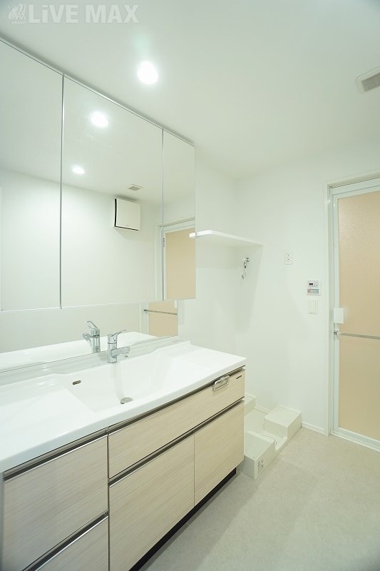 洗面設備　洗面化粧台☆※写真と異なる場合は現状優先