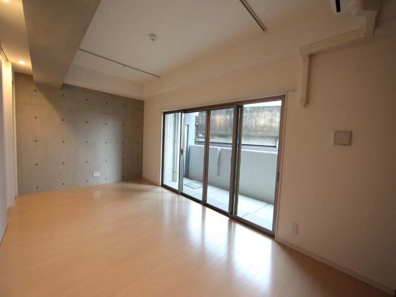 その他部屋・スペース　洋室9.4帖　エアコン完備