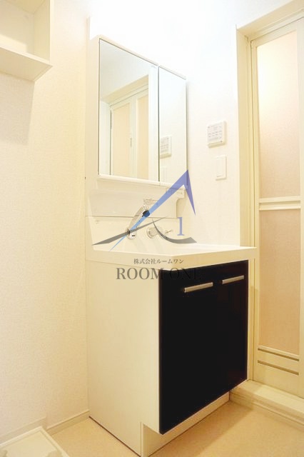 洗面設備　洗面台です。