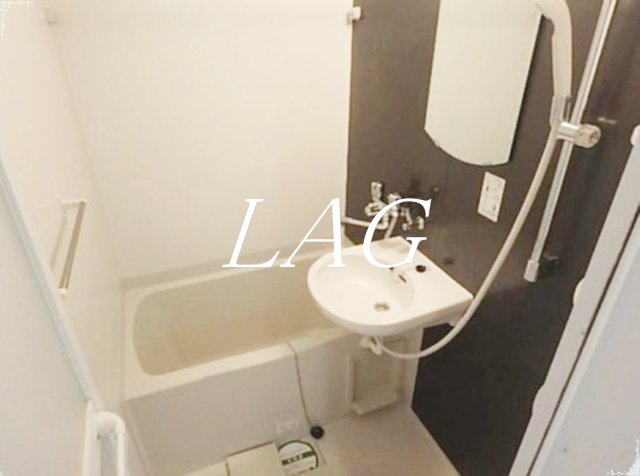 バス・シャワールーム　お風呂です。