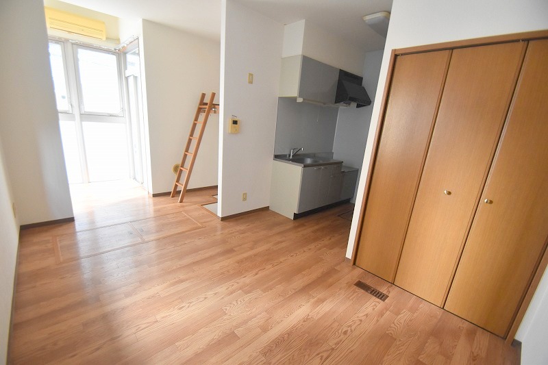 居室・リビング　ルネスフォレスト