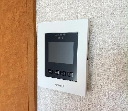セキュリティ　モニター付きインターホン