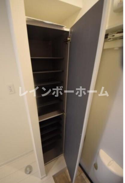 収納　※別部屋参考写真