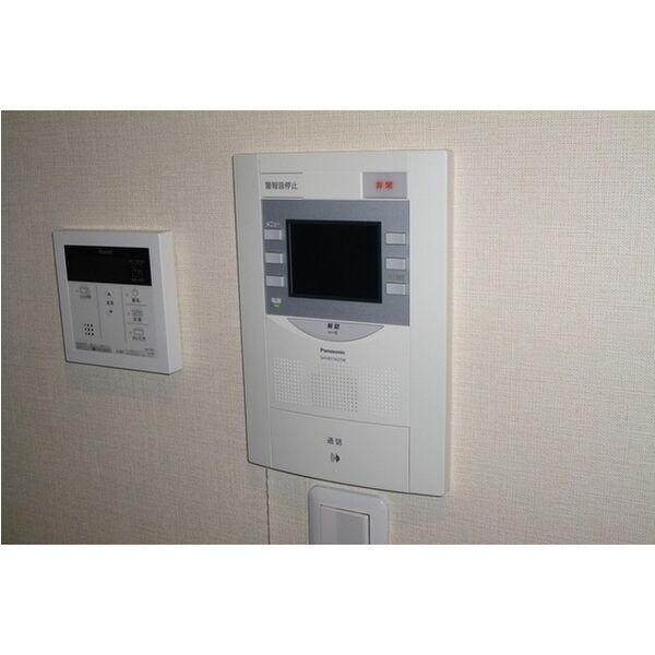 セキュリティ　モニター付きインターホン