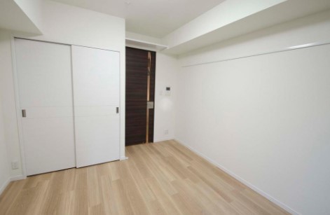 居室・リビング　内観1