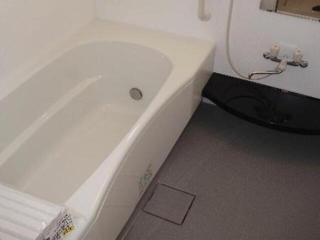 バス・シャワールーム　一坪風呂